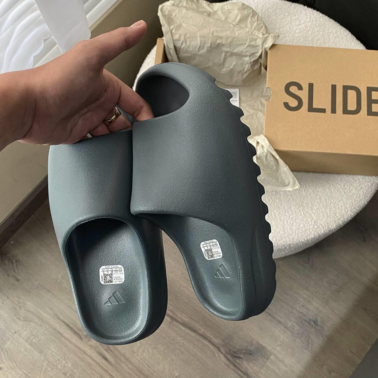 新作人気 adidas YEEZY Slide Slate Marine 24.5cm - 靴