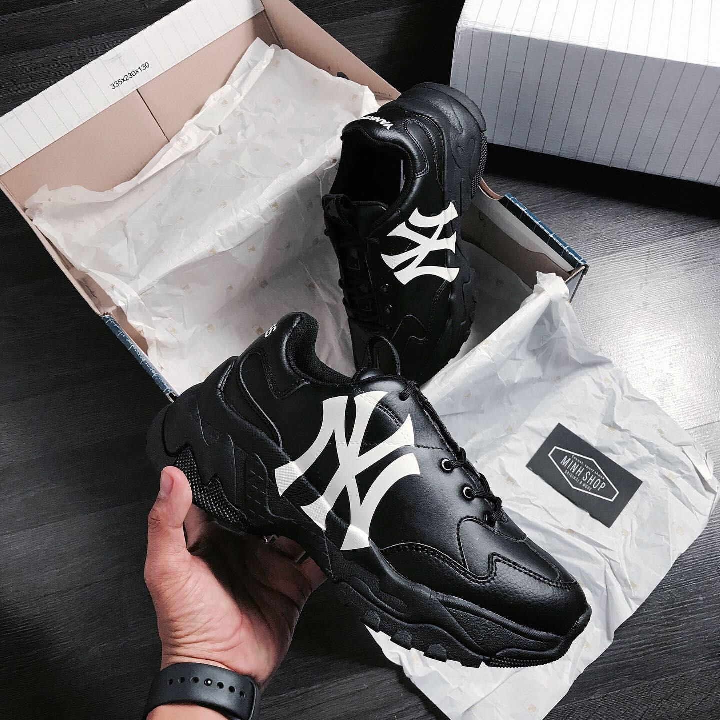  - ? ''FLASH DEAL'' ?Giày MLB New York Yankees Sneakers - Big  Ball Chunky A Black [O] ** [32SHC1111 50L]