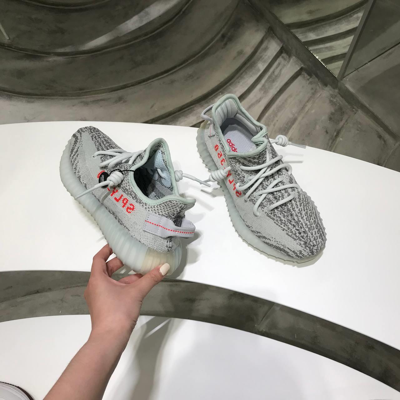 Yeezy 35 blue tint on sale giá