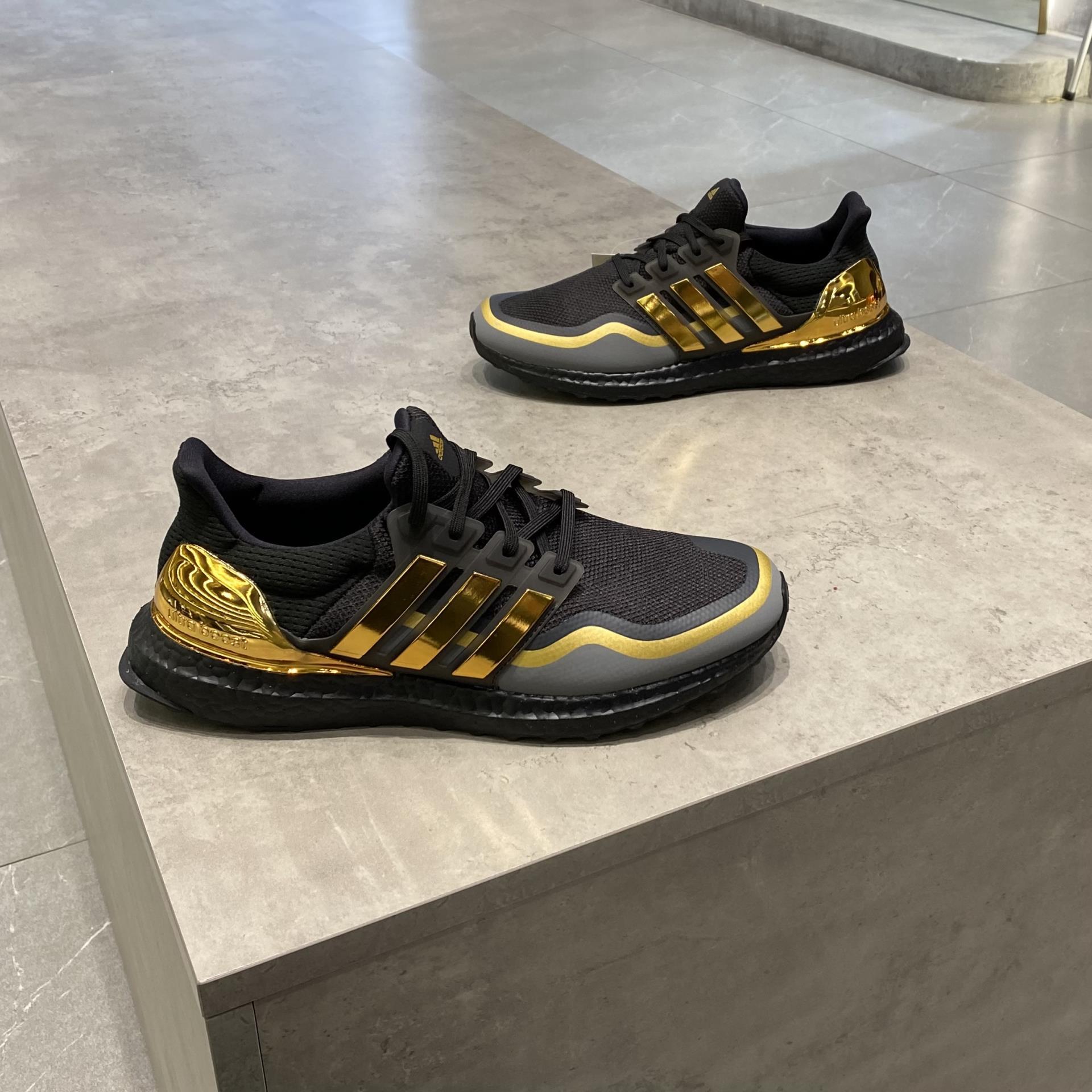 CapXBrand Giay Adidas Ultra Boost MTL Black Gold EG8102