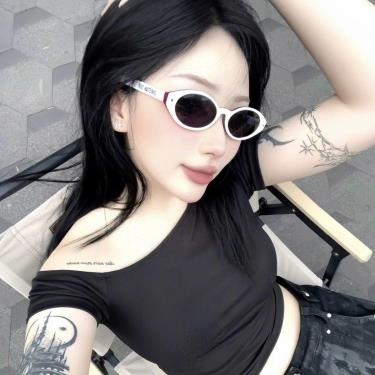 City Culture, hệ thống cửa hàng phân phối chuyên phân phối đồ thể thao, đồng hồ, nước hoa chính hãng, chính ngạch, xách tay từ US, UK, Korea, Japan.