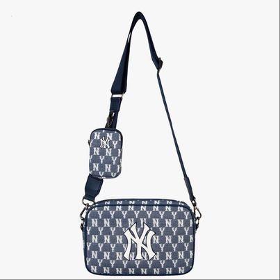 yankees sling bag