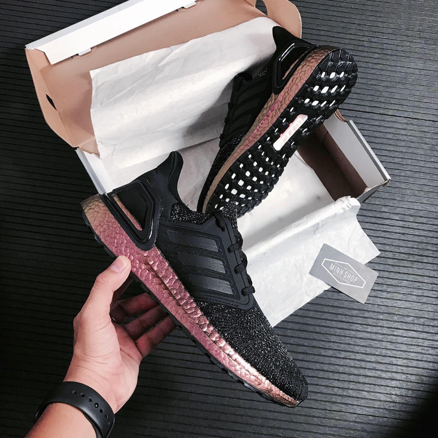 Adidas ultra 2024 boost black rose