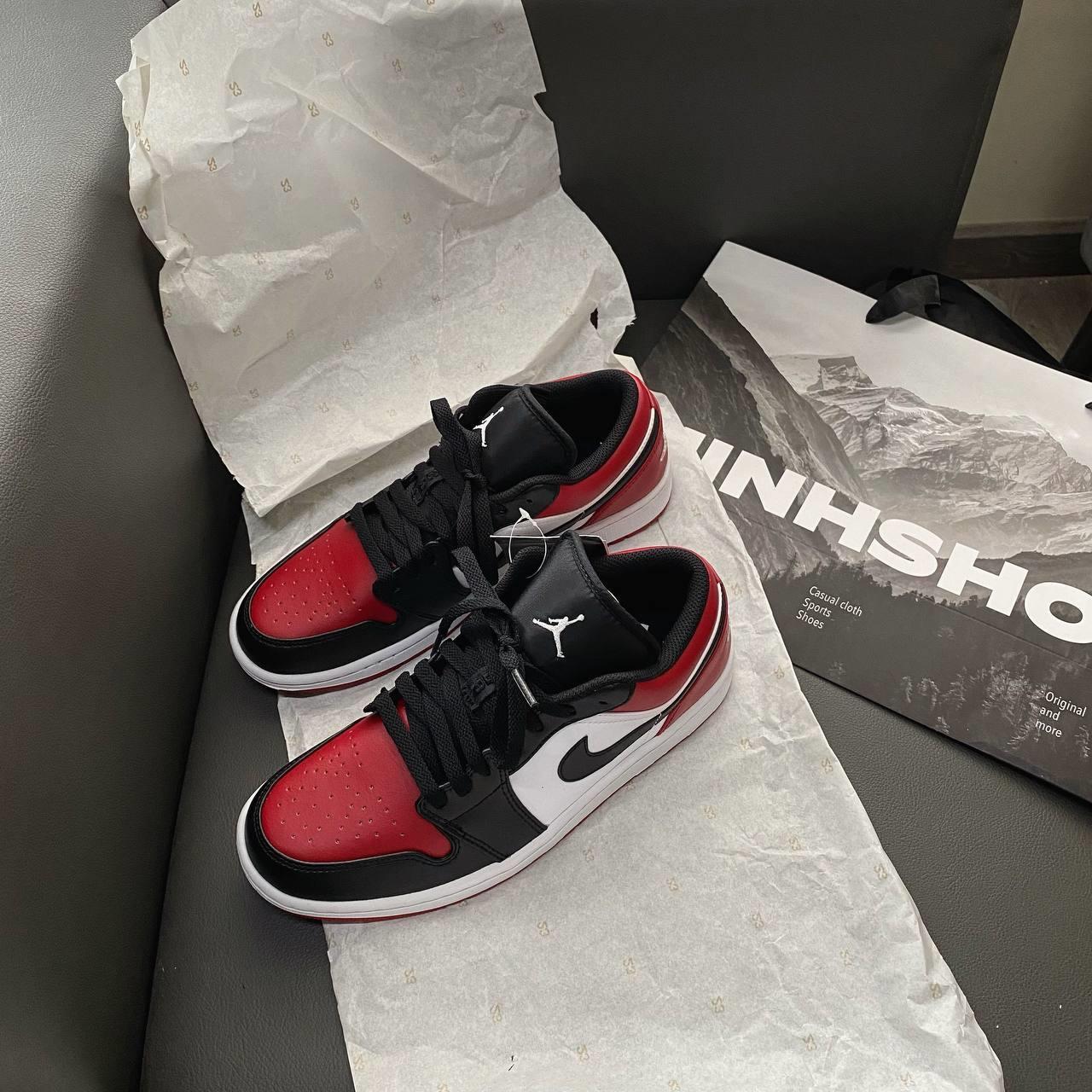 Minhshop.vn - CHOICE Giày Nike Air Jordan 1 Low 'Bred Toe' [553558