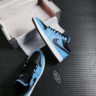 💲Highest Rated💲 Hàng Chính Hãng Nike Air Jordan 1 Low 'University Blue Black' 2021** 553558 403 💲Highest Rated💲 Hàng Chính Hãng Nike Air Jordan 1 Low 'University Blue Black' 2021** 553558 403