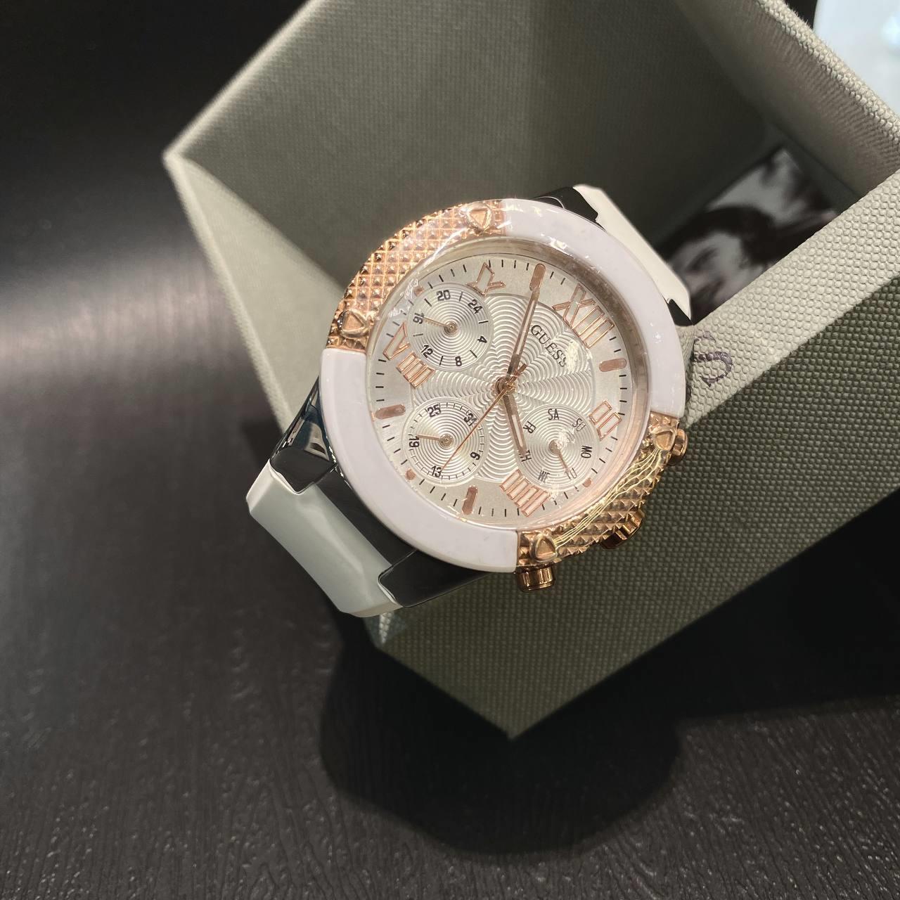 Guess w0773l1 on sale