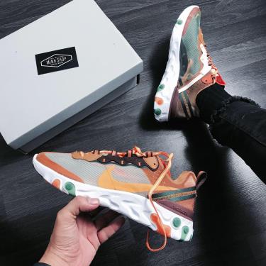 nike react element orange peel