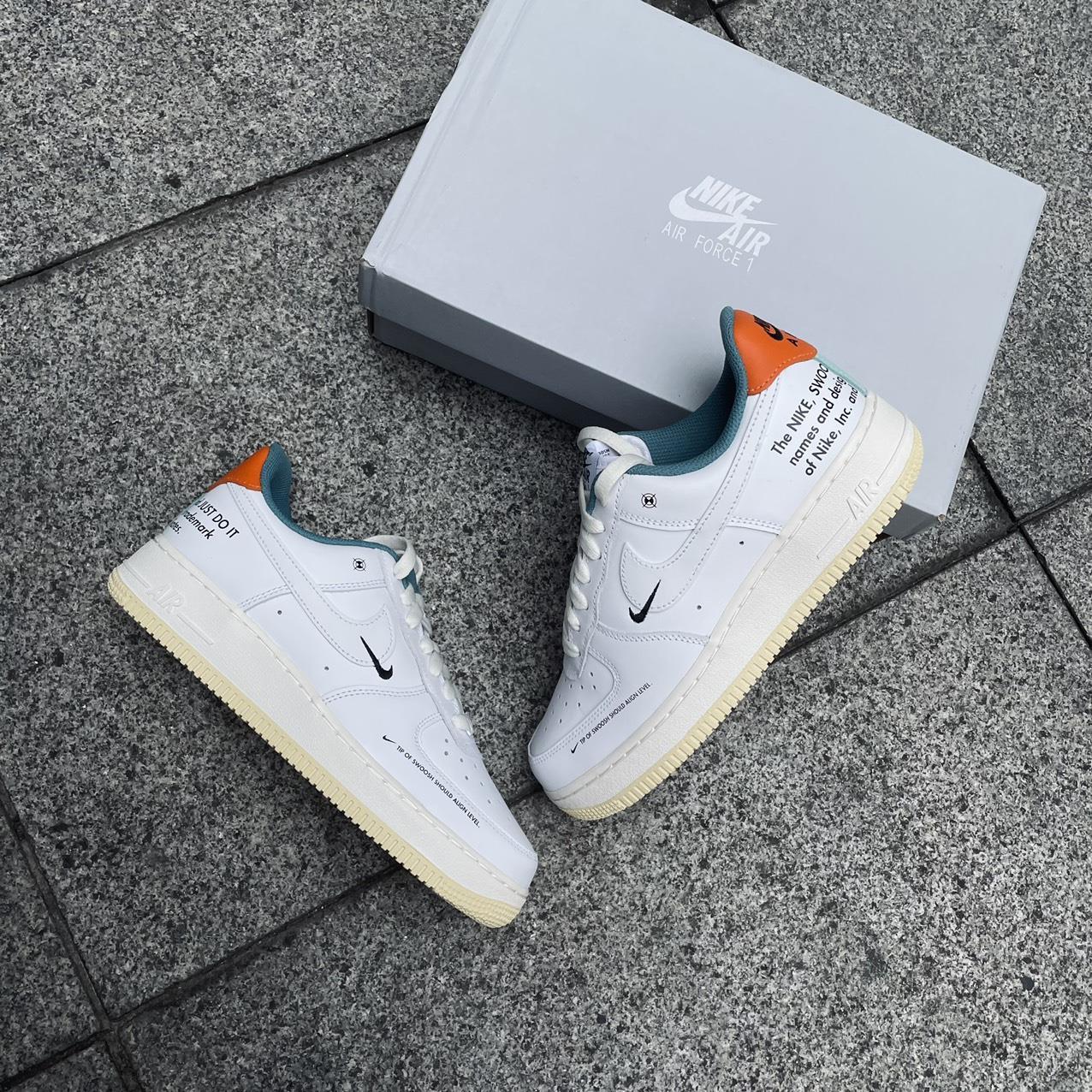 Minhshop.vn - -7XX tkiem Giày Nike Air Force 1 '07 LE 'Starfish' [DM0970  111]
