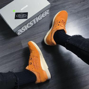 Asics gel lyte on sale iii honey ginger