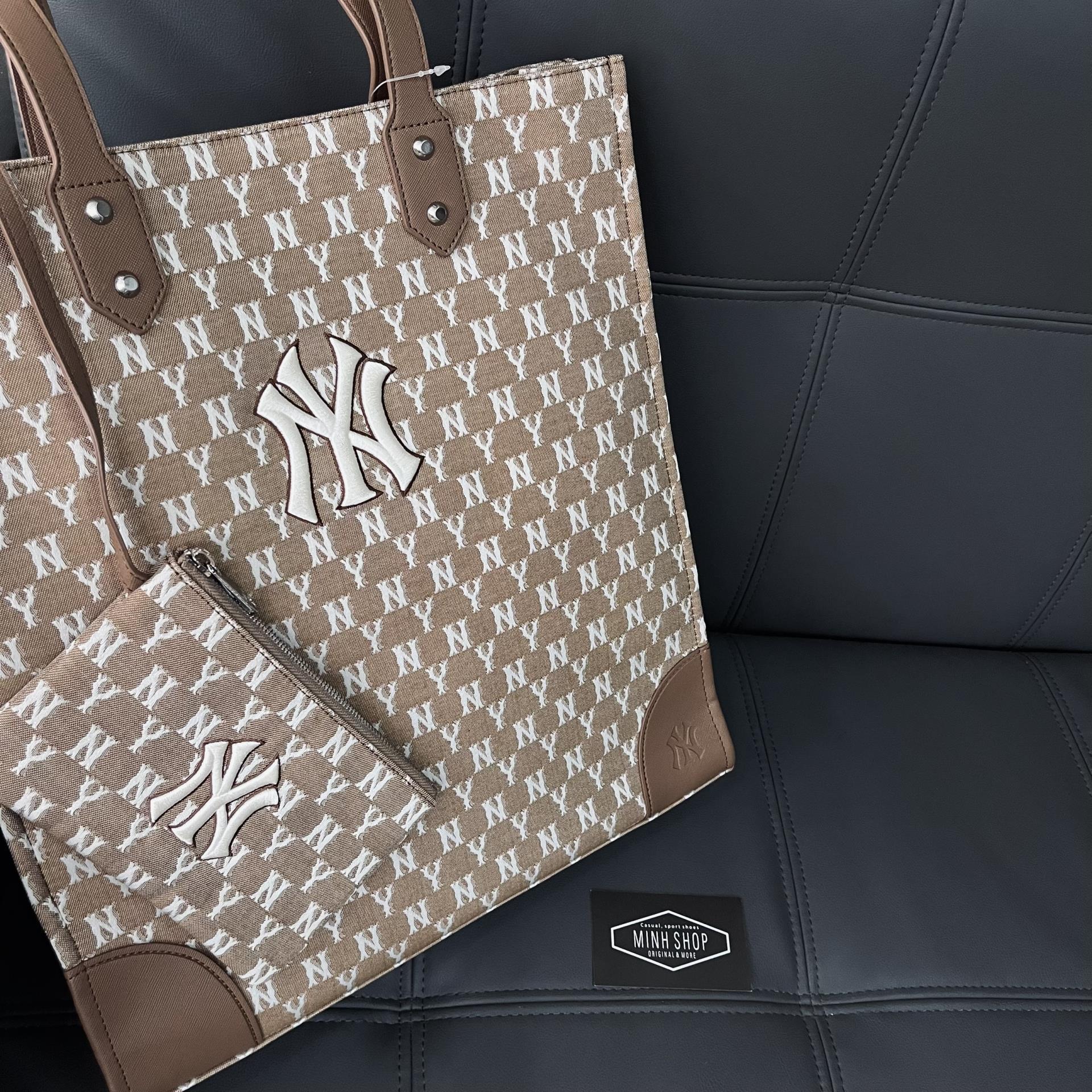 MLB Monogram Jacquard Shopper Bag New York Yankees, Women's