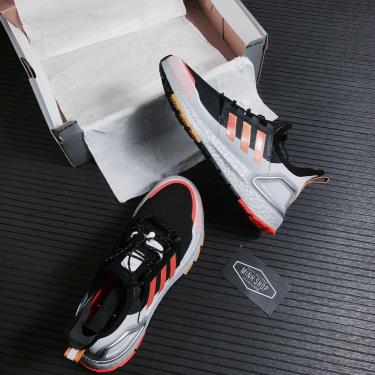 Hàng Chính Hãng Adidas Ultra Boost Winter.Rdy 'Black Signal Orange' 2020** V Hàng Chính Hãng Adidas Ultra Boost Winter.Rdy 'Black Signal Orange' 2020** V