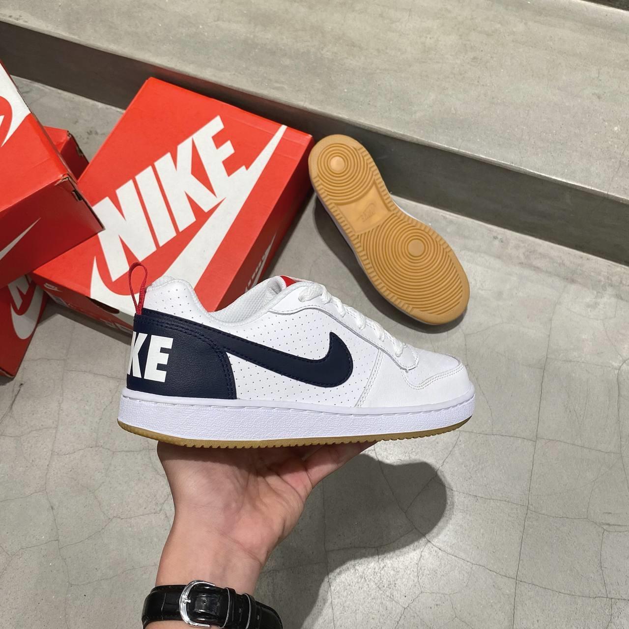 nike 839985 105