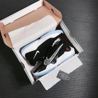 Giày Bóng Rổ Nike Zoom Freak 2 Black White * [CK5424 001]
