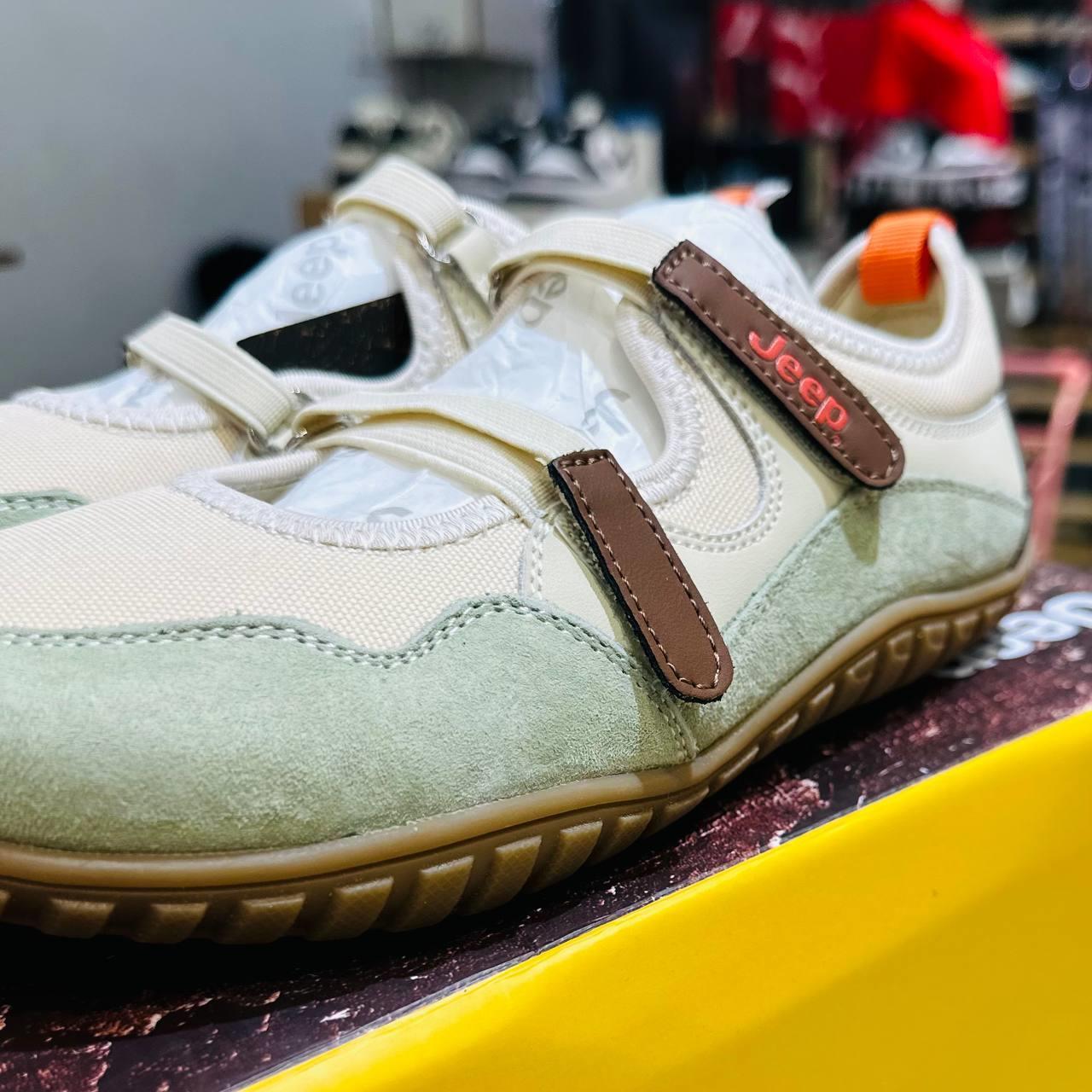 Giày thể thao, Balo thể thao, Nón thể thao, Thương hiệu giày nổi tiếng, Giày Adidas, Giày Nike, Balo Nike, Balo Adidas, Nón Nike, Nón Adidas