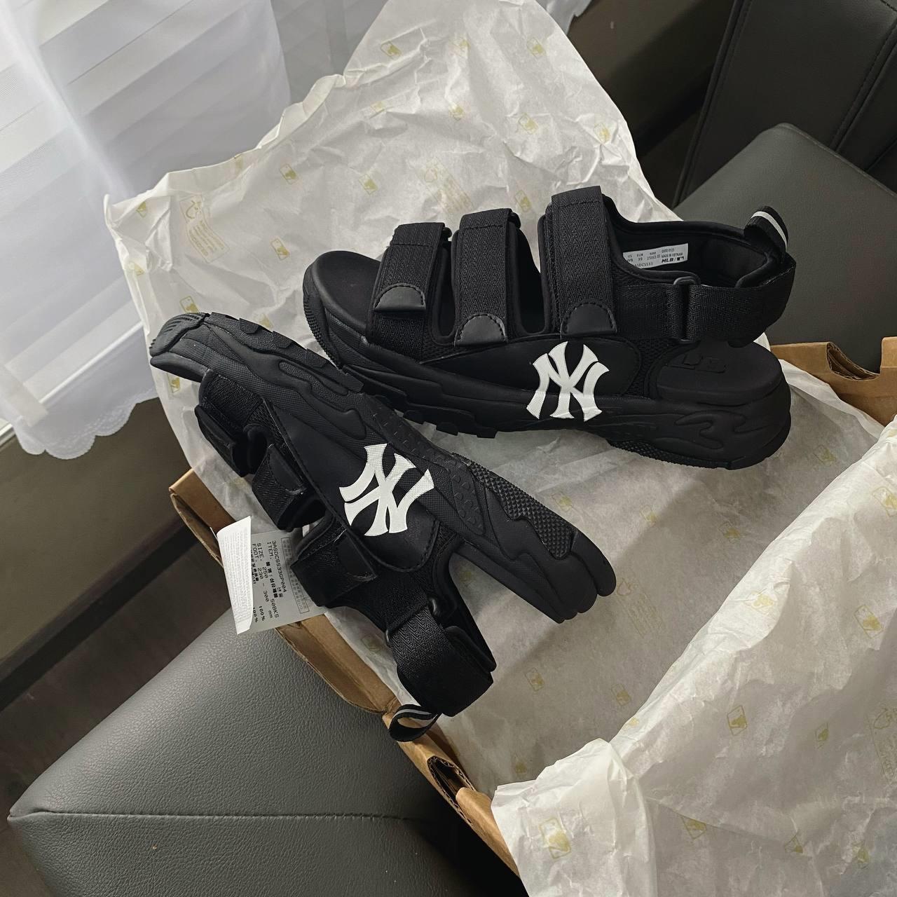 CHUNKY Sandal Triple NEW YORK YANKEES - MLB Global