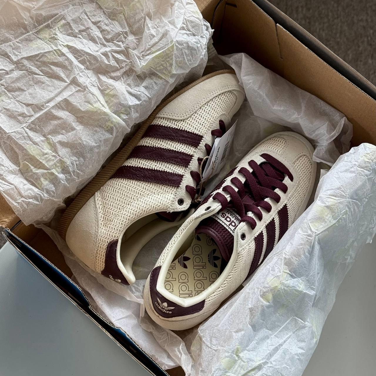 giày thể thao chính hãng, giày nike chính hãng, giày adidas chính hãng, giày newbalance chính hãng, giày converse chính hãng, giày puma chính hãng, giày vans chính hãng, giày asics chính hãng, giày everlast chính hãng, nước hoa chính hãng, ba lô, dép, dép quai ngang