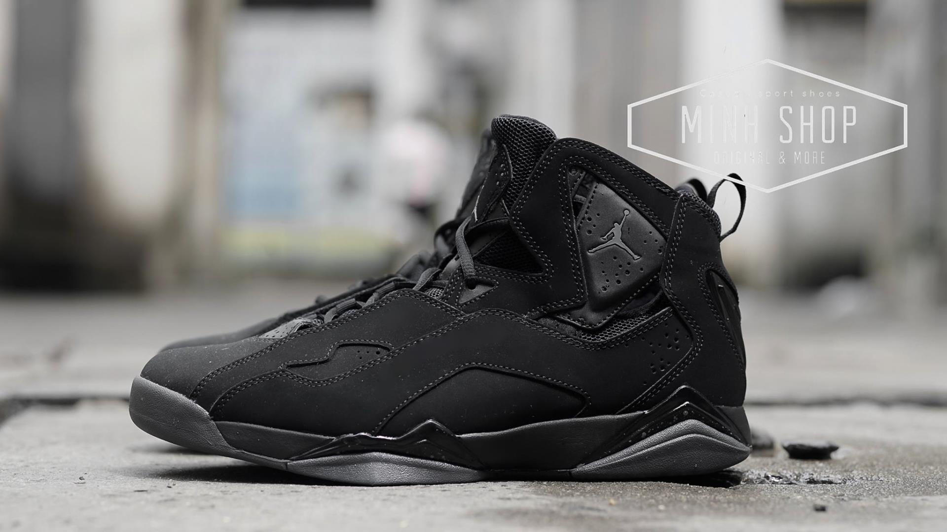 jordan true flight triple black