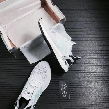 ✨Must Have ✨ Hàng Chính Hãng Adidas Ultra Boost 6.0 Grey/Mint/Black 2021** FV8323 ✨Must Have ✨ Hàng Chính Hãng Adidas Ultra Boost 6.0 Grey/Mint/Black 2021** FV8323