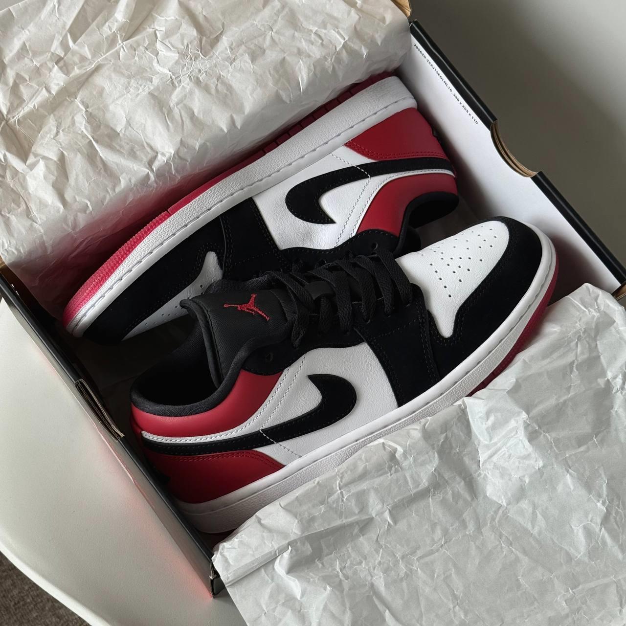 City Culture, hệ thống cửa hàng phân phối chuyên phân phối đồ thể thao, đồng hồ, nước hoa chính hãng, chính ngạch, xách tay từ US, UK, Korea, Japan.