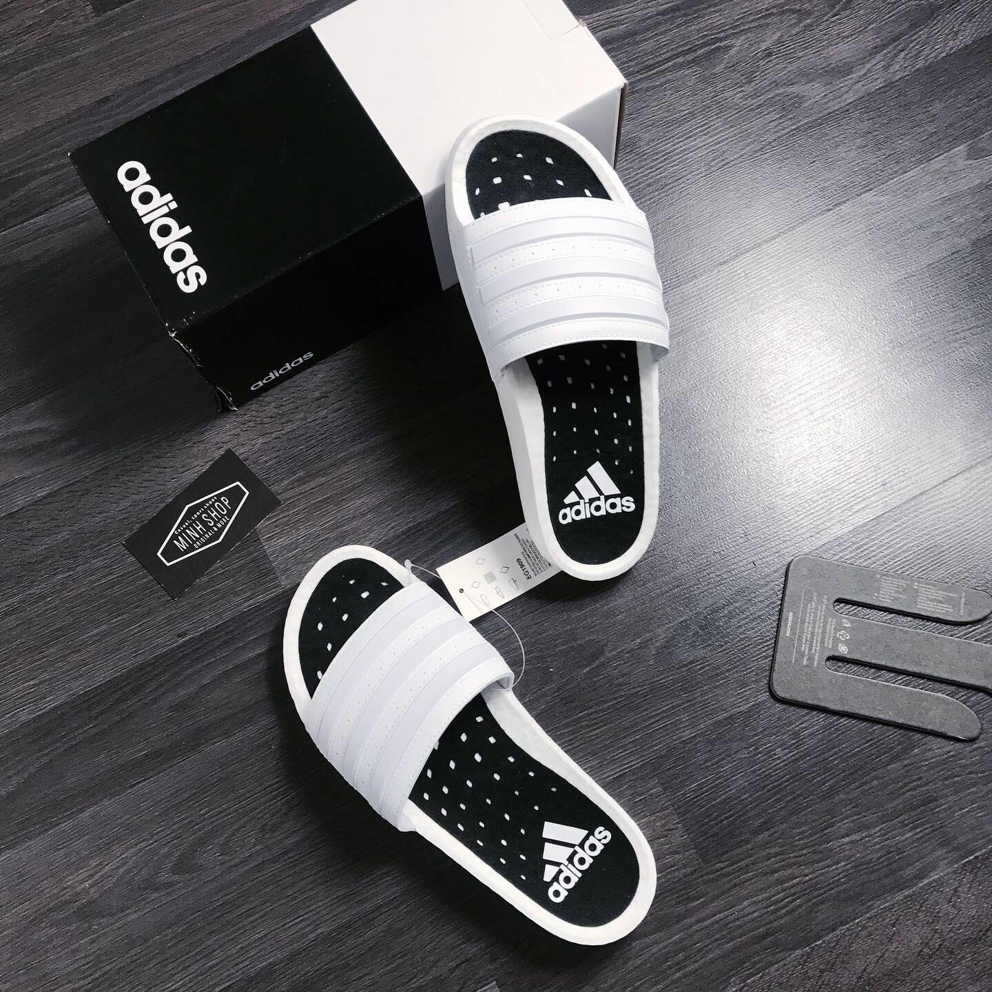 Adidas adilette boost online cloud white core black