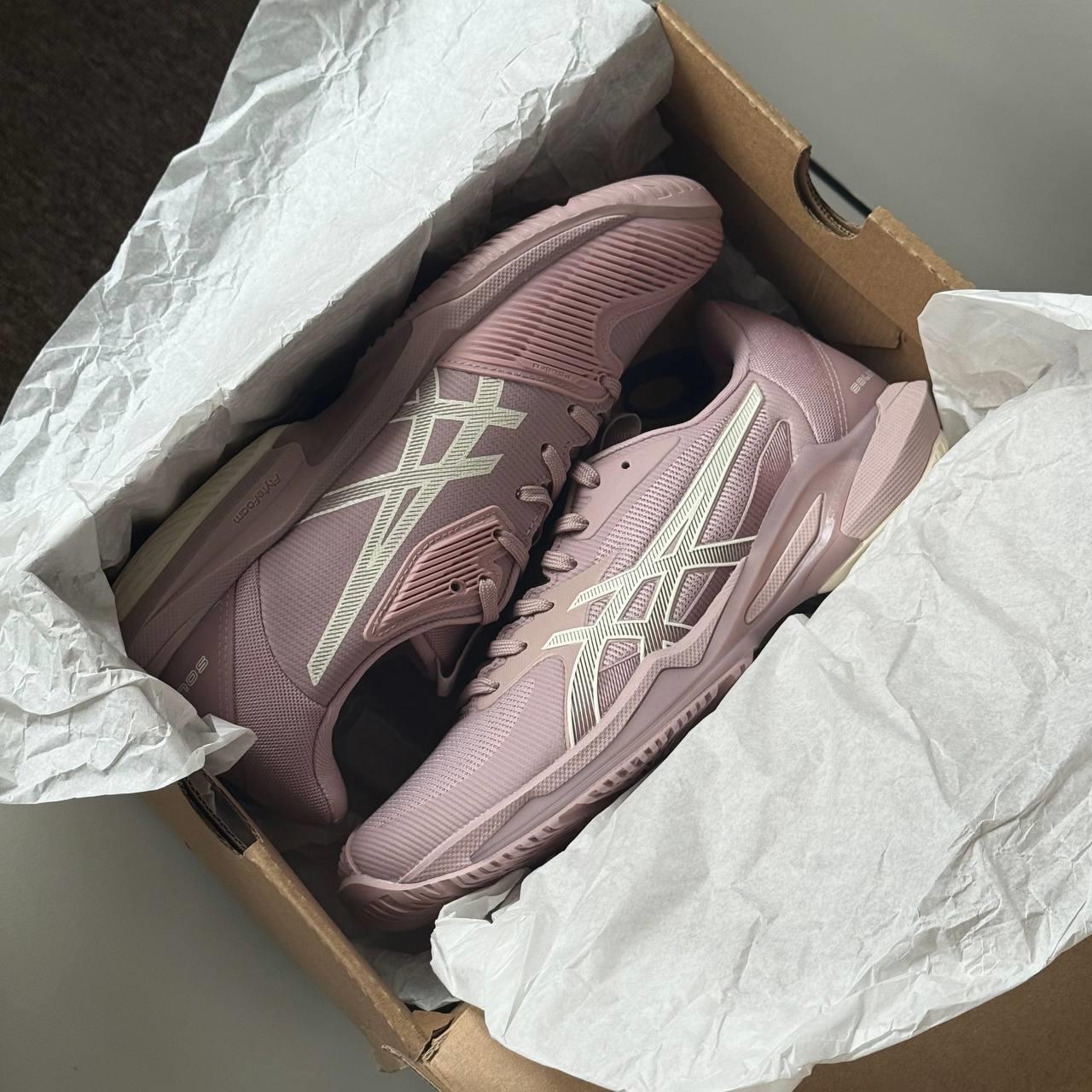 giày thể thao chính hãng, giày nike chính hãng, giày adidas chính hãng, giày newbalance chính hãng, giày converse chính hãng, giày puma chính hãng, giày vans chính hãng, giày asics chính hãng, giày everlast chính hãng, nước hoa chính hãng, ba lô, dép, dép quai ngang