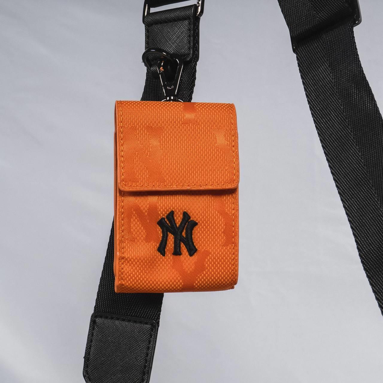  Túi MLB Monogram Nylon Jacquard Mini Crossbody Bag