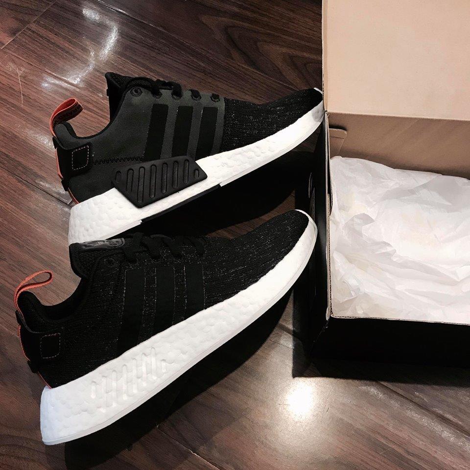 Adidas nmd r2 2018 2025 new arrival black/white pk