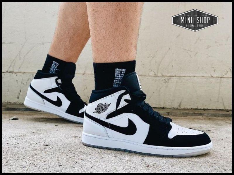 jordan 1 mid university black and white