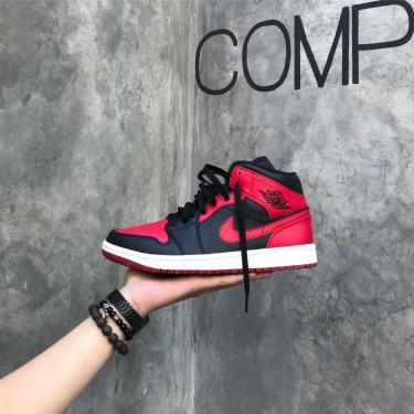 🌟Must Have🌟 sale 3️⃣5️⃣% Hàng Chính Hãng Nike Air Jordan 1 Mid Banned 2021** 554724 074 must-have-sale-3-5-hang-chinh-hang-nike-air-jordan-1-mid-banned-2021-554724-074