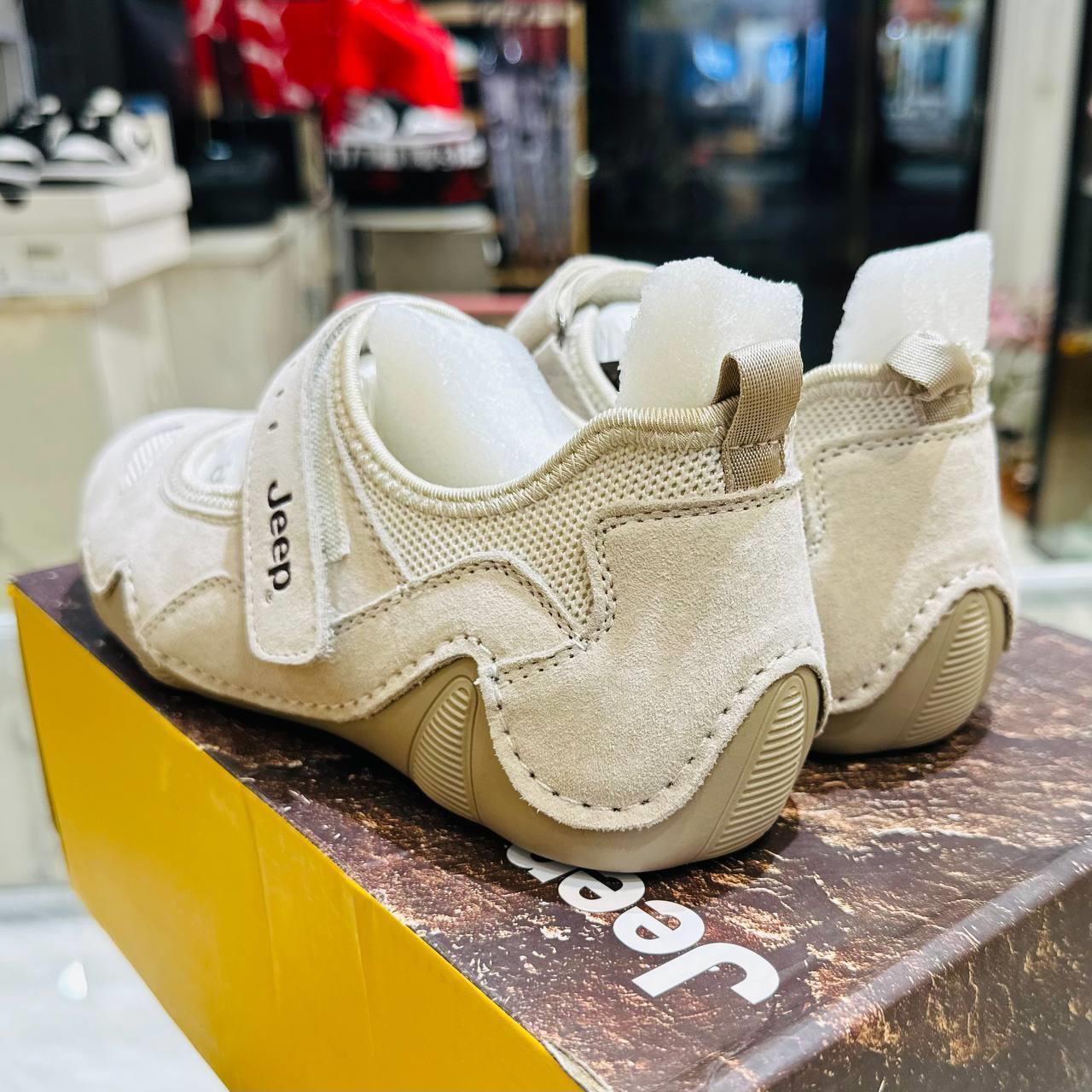 Giày thể thao, Balo thể thao, Nón thể thao, Thương hiệu giày nổi tiếng, Giày Adidas, Giày Nike, Balo Nike, Balo Adidas, Nón Nike, Nón Adidas