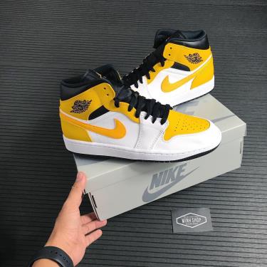 ⚜️SALE -1xxx ⚜️ SALE Hàng Chính Hãng Nike Air Jordan 1 University Gold 2021** 554724 170 sale-1xxx-sale-hang-chinh-hang-nike-air-jordan-1-university-gold-2021-554724-170