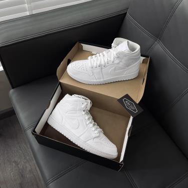 -1XXX K 👈 Giày Nike Jordan 1 Mid Triple White 2.0 [O] ** [554724 130]
