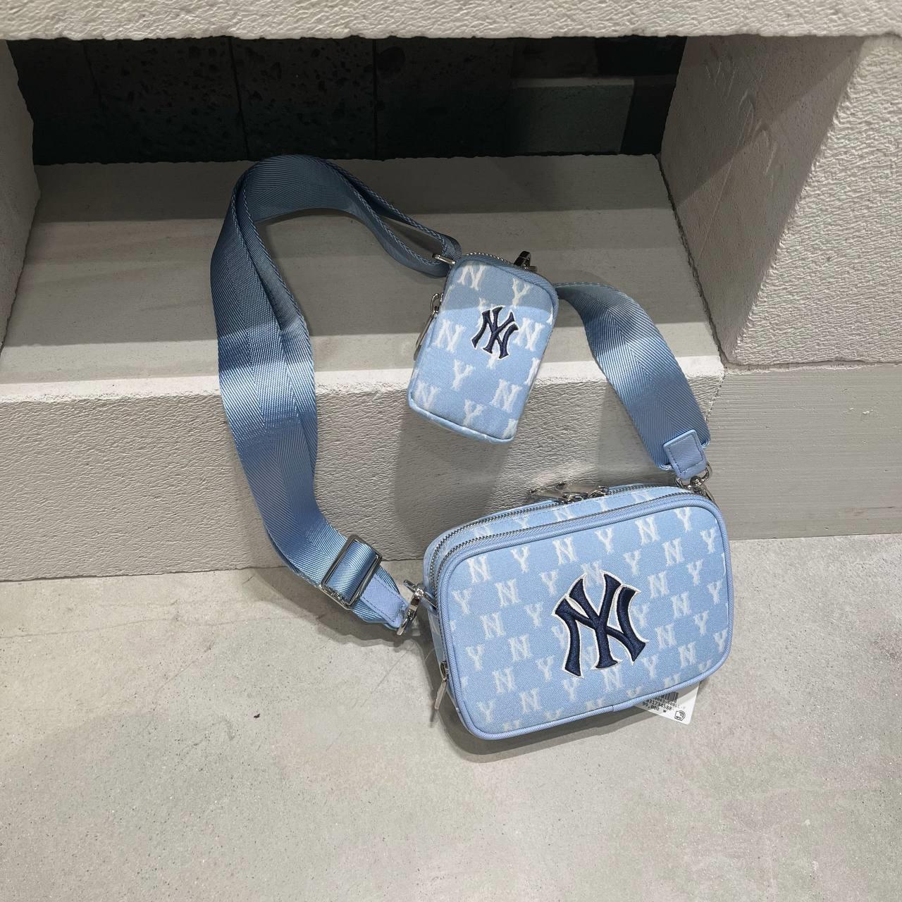 Túi MLB Monogram Jacquard Mini Crossbody Bag New York Yankees  3ACRS022N-50BKS