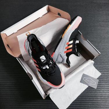 Hàng Chính Hãng Adidas Ultra Boost Winter.Rdy 'Black Signal Orange' 2020** V Hàng Chính Hãng Adidas Ultra Boost Winter.Rdy 'Black Signal Orange' 2020** V