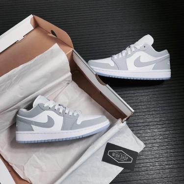 Hàng Chính Hãng Nike Air Jordan 1 Low White/Grey 2021** Hàng Chính Hãng Nike Air Jordan 1 Low White/Grey 2021**