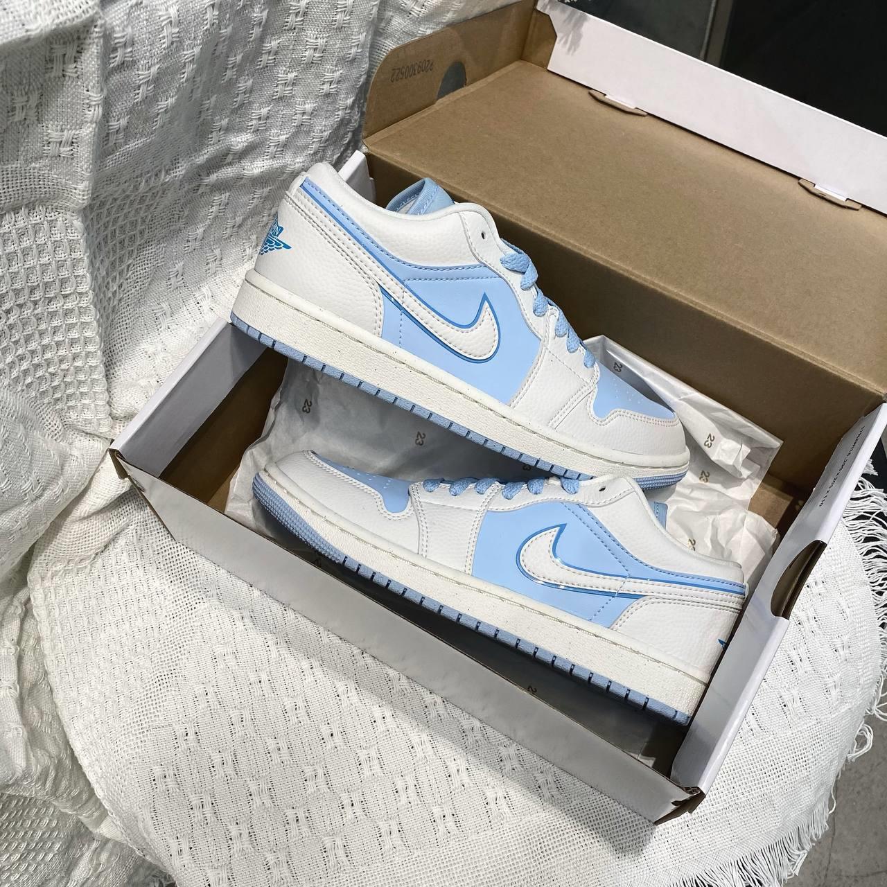 Minhshop.vn - Giày Nike Air Jordan 1 Low SE Reverse Ice Blue