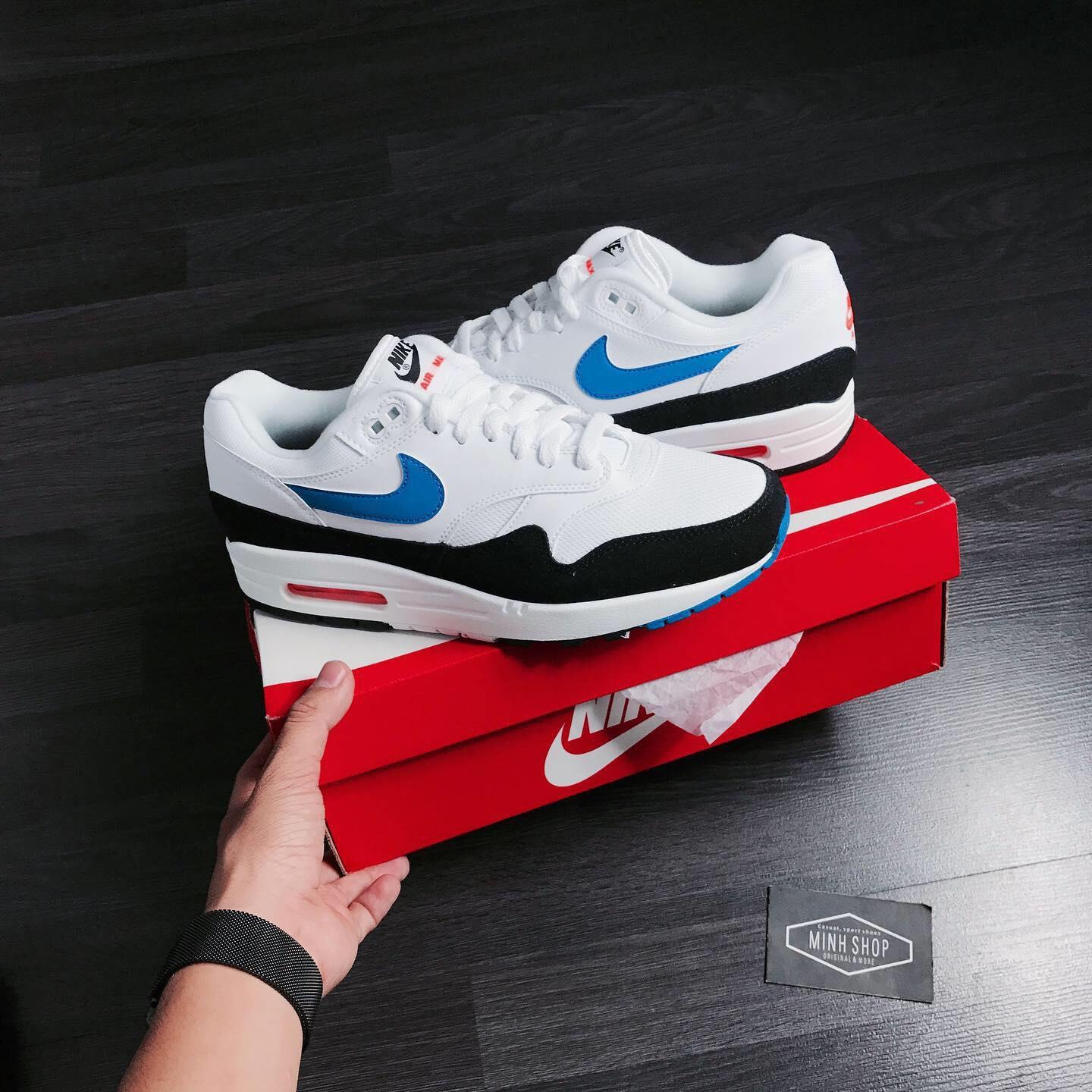 Nike air max hot sale 1 white blue orange