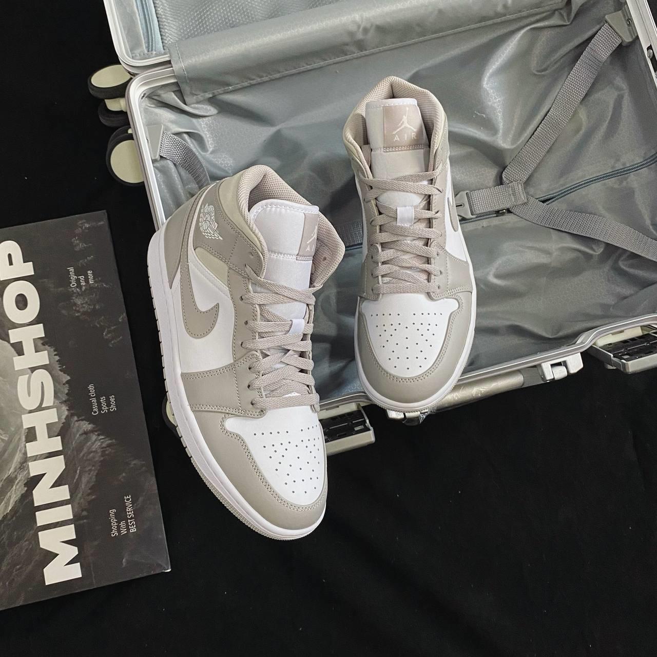 Minhshop.vn - Giày Nike Air Jordan 1 Mid Linen White [554724 082] [O]