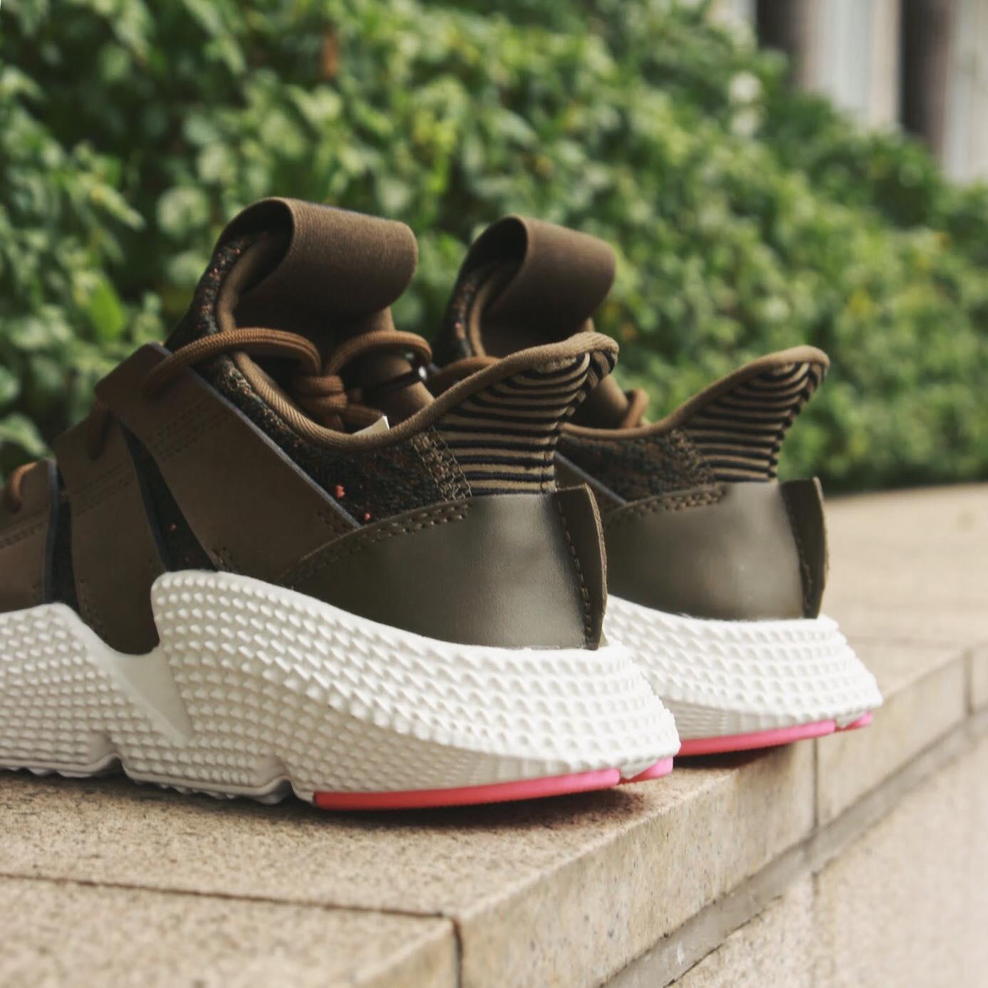 Adidas prophere hotsell trace olive