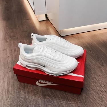 Air max 97 hotsell ultra 17 triple white