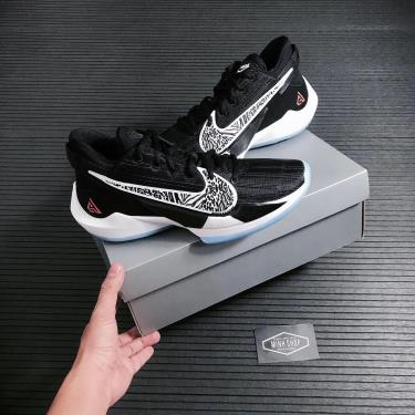 -35% Giày Bóng Rổ Nike Zoom Freak 2 Black White * [CK5424 001]
