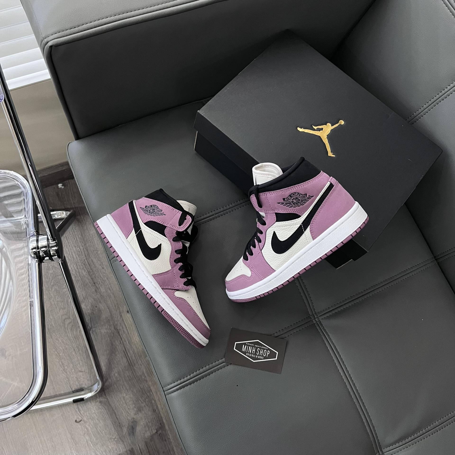 Minhshop.vn - Giày Nike Air Jordan 1 Mid Appears in Berry Pink