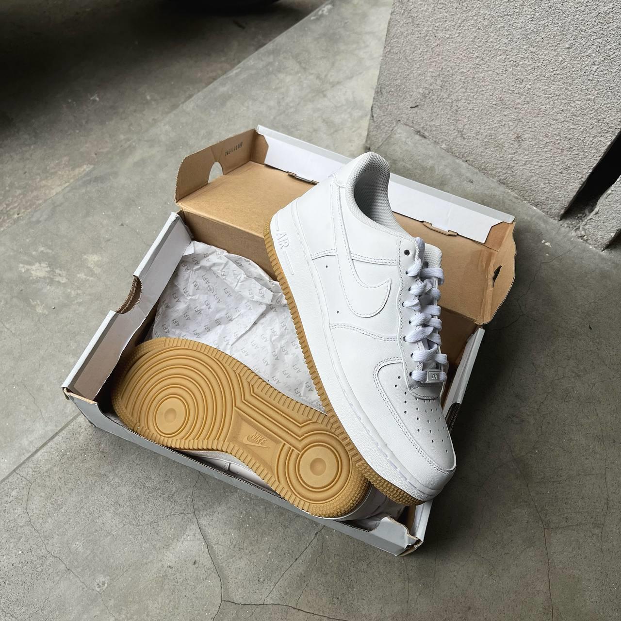 Minhshop.vn - Giày Nike Air Force 1 07 White Gum -SS 2023 [DJ2739 100]