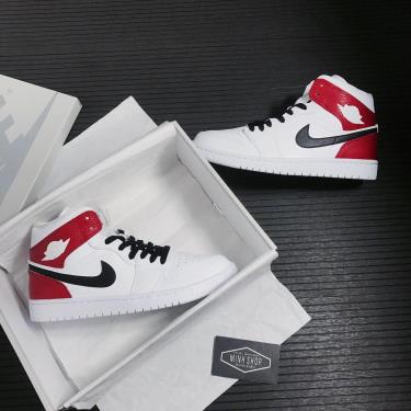 Giày Nike Jordan 1 Mid White/Red/Black Logo Cust **