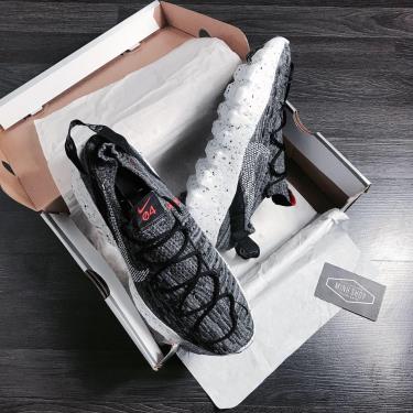 Hàng Chính Hãng Nike Space Hippie 04 Grey 2020** Hàng Chính Hãng Nike Space Hippie 04 Grey 2020**