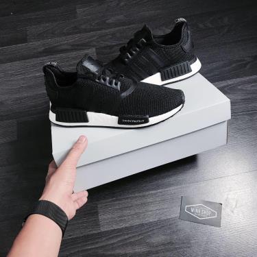 nmd r1 japan core black