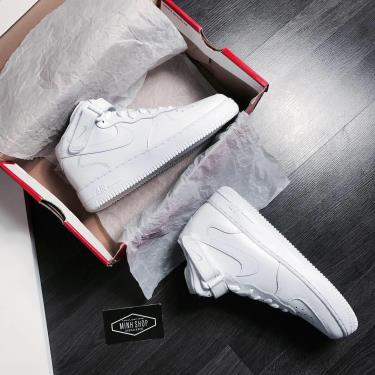 white mid air force 1