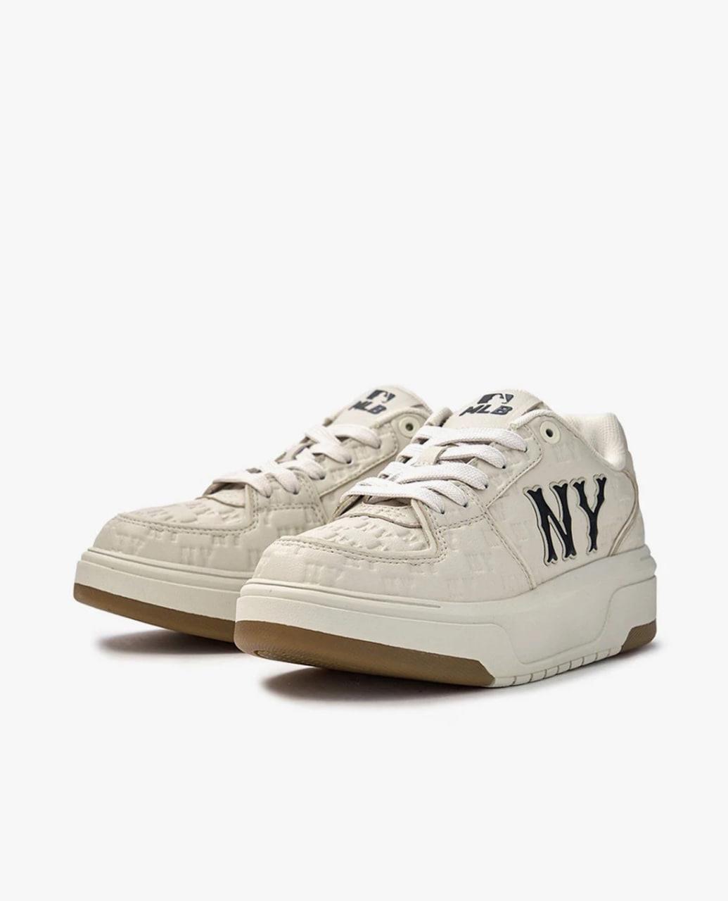 Giày thể thao, Balo thể thao, Nón thể thao, Thương hiệu giày nổi tiếng, Giày Adidas, Giày Nike, Balo Nike, Balo Adidas, Nón Nike, Nón Adidas