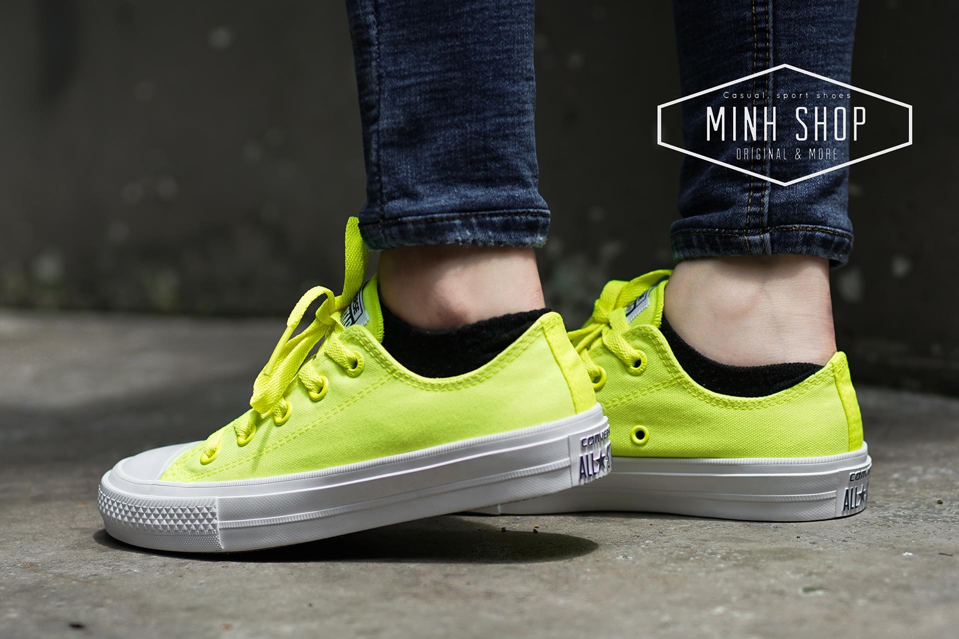 Chuck taylor all on sale star ii neon