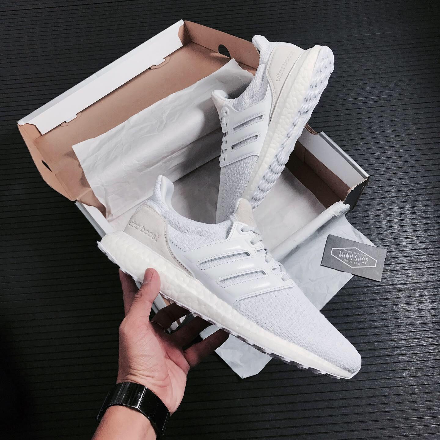 Minhshop.vn - HÃ ng ChÃ­nh HÃ£ng Adidas Ultra Boost DNA 'Cloud White' 2021** FW4904